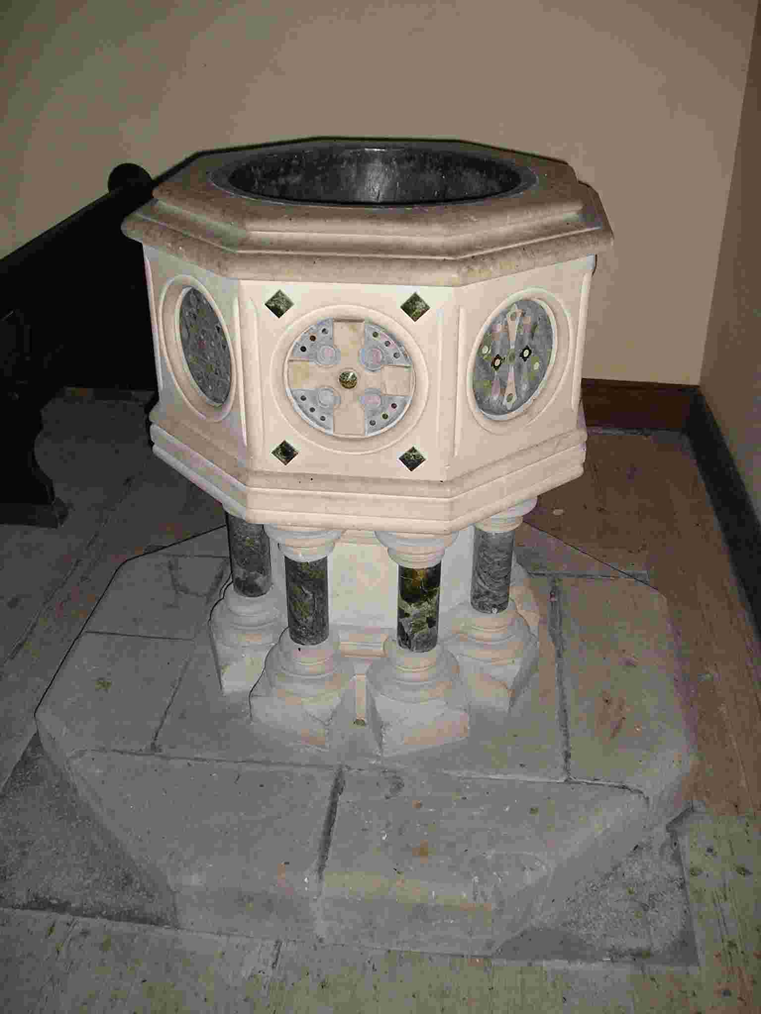 Ardragh Font